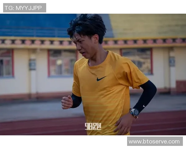 体育偶像背后的奋斗故事：从草根到巅峰的荣耀与坚持